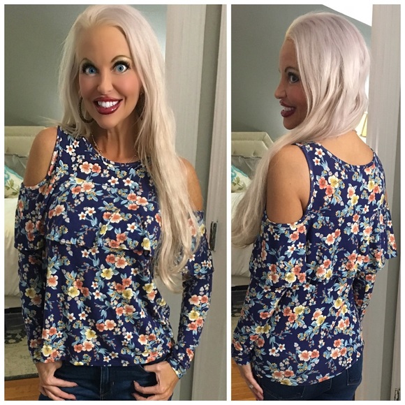 LAST 1! 💕😊Blue floral cold shoulder w/ruffle top - Picture 2 of 2